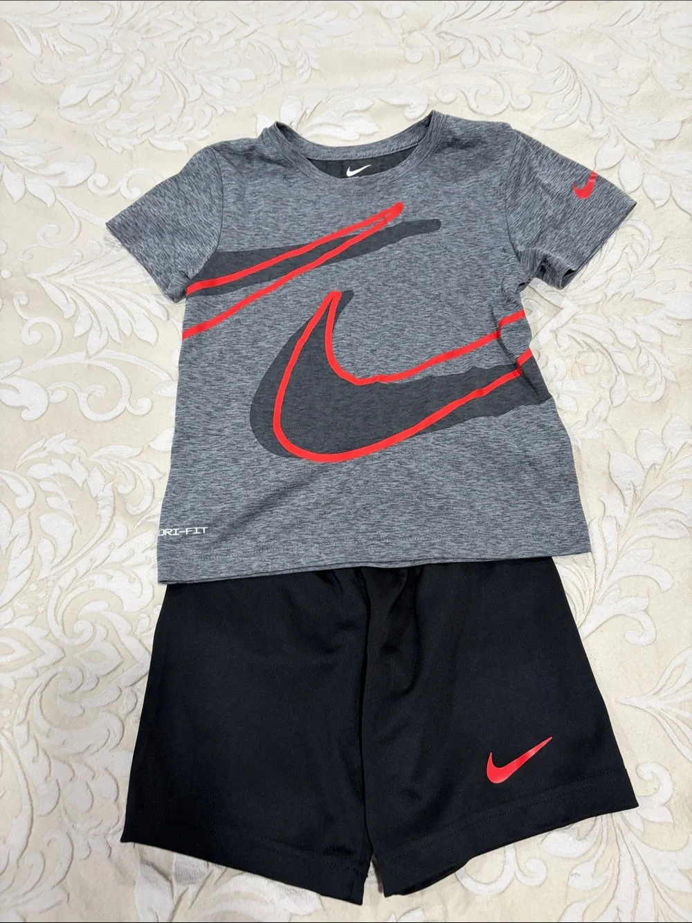 Nike Gray & Red Graphic Dri-FIT Tee with Black Shorts